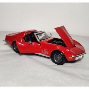 Maisto 1970 Chevrolet Corvette Stingray Special Edition 1/24 Scale VG+